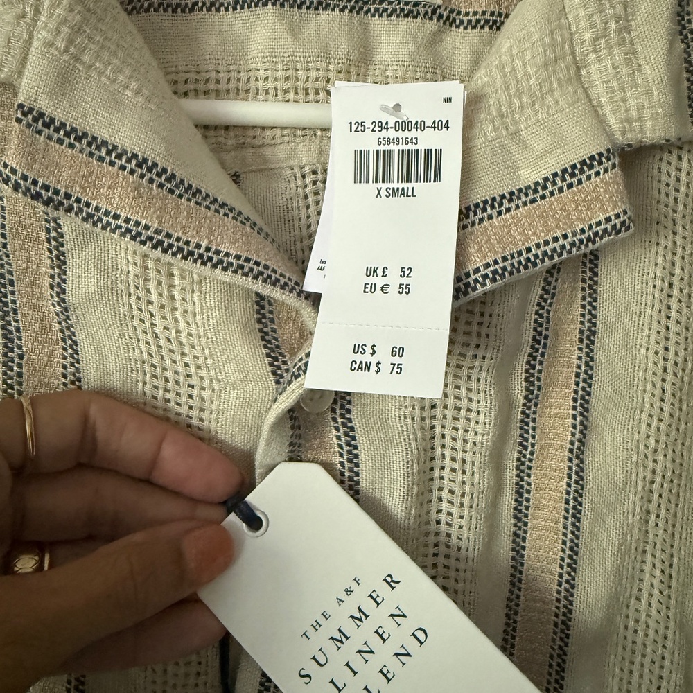Abercrombie & Fitch Camp Collar Summer Linen-Blend Shirt